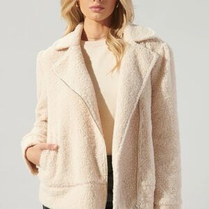 Sugarlips Soft Cream Fuzzy Teddy Jacket